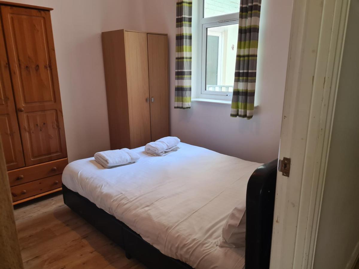 Yarmouth Apartments, Street Permit Parking, Close To Everything, Beach, Pier, Free Wifi Great Yarmouth Phòng bức ảnh